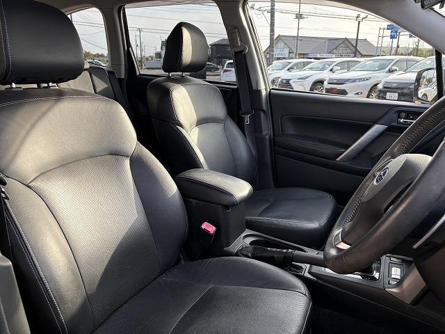 フォレスター 2.0XT アイサイト 4WD 衝突軽減ブレーキ レーンアシスト 追従クルーズコントロール パワーバックドア パワーシート 純正ナビ バックカメラ フルセグ Bluetooth シートヒーター HIDライト パドルシフト(34枚目)