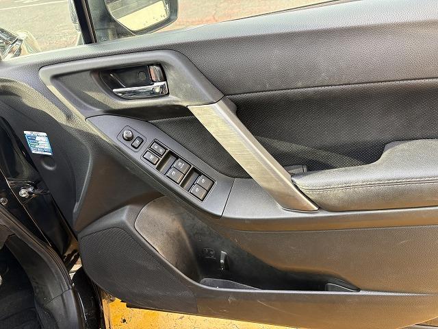 フォレスター 2.0XT アイサイト 4WD 衝突軽減ブレーキ レーンアシスト 追従クルーズコントロール パワーバックドア パワーシート 純正ナビ バックカメラ フルセグ Bluetooth シートヒーター HIDライト パドルシフト(53枚目)