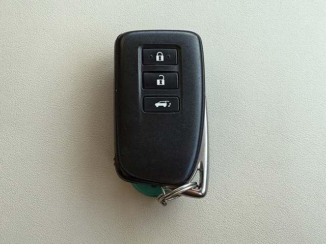 RX RX450h バージョンL 衝突軽減ブレーキ レーンアシスト 追従クルーズコントロール ハンドルヒーター シートベンチレーション クリアランスソナー 12.3インチナビ バックカメラ 全方位カメラ Bluetooth フルセグ(31枚目)