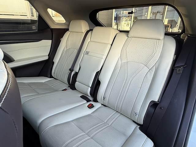 RX RX450h バージョンL 衝突軽減ブレーキ レーンアシスト 追従クルーズコントロール ハンドルヒーター シートベンチレーション クリアランスソナー 12.3インチナビ バックカメラ 全方位カメラ Bluetooth フルセグ(41枚目)