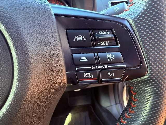 WRX S4 2.0GT-Sアイサイト ワンオーナー 4WD 衝突軽減ブレーキ レーンアシスト 追従クルーズコントロール ブラインドスポット パワーシート 本革シート 純正ナビ バックカメラ フルセグ LEDライト ヒルスタート ETC(4枚目)