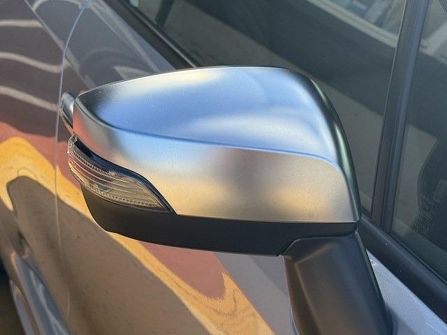 WRX S4 2.0GT-Sアイサイト ワンオーナー 4WD 衝突軽減ブレーキ レーンアシスト 追従クルーズコントロール ブラインドスポット パワーシート 本革シート 純正ナビ バックカメラ フルセグ LEDライト ヒルスタート ETC(28枚目)