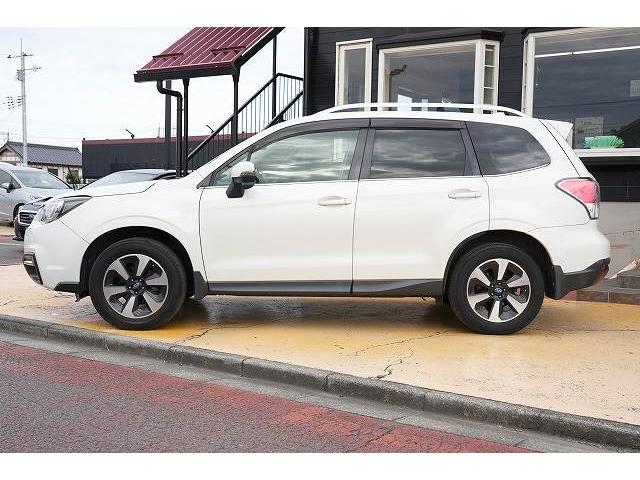 皆様のご来店をスタッフ一同、心よりお待ちしております。