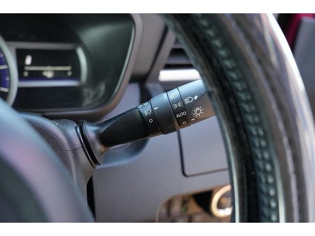 タンク カスタムＧ　Ｓ　ワンオーナー　両側パワースライドドア　衝突軽減ブレーキ　レーンアシスト　クルーズコントロール　シートヒーター　純正ナビ　バックカメラＢｌｕｅｔｏｏｔｈ　フルセグ　ビルトインＥＴＣ　ステアリングリモコン（6枚目）