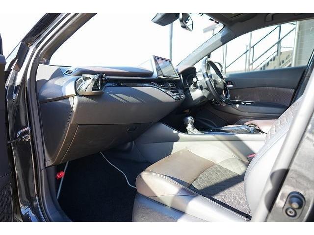 Ｃ－ＨＲ Ｇ　ＬＥＤエディション　モデリスタエアロ　バックカメラ　ブラインドスポット　クリアランスソナー　純正９インチナビ　レーンアシスト　衝突被害軽減ブレーキ　フルセグ　Ｂｌｕｅｔｏｏｔｈ　ブラインドスポット　シートヒーター（41枚目）