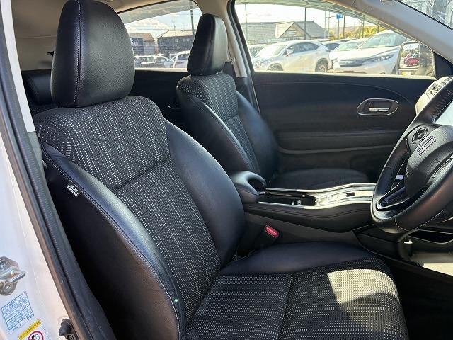 ヴェゼル ハイブリッドＺ　パドルシフト　純正８インチナビ　バックカメラ　フルセグ　衝突被害軽減ブレーキ　Ｂｌｕｅｔｏｏｔｈオーディオ　オートクルーズコントロール　ハーフレザーシート　シートヒーター　ＬＥＤライト　ＥＴＣ（27枚目）