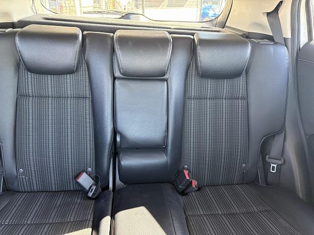 ヴェゼル ハイブリッドＺ　パドルシフト　純正８インチナビ　バックカメラ　フルセグ　衝突被害軽減ブレーキ　Ｂｌｕｅｔｏｏｔｈオーディオ　オートクルーズコントロール　ハーフレザーシート　シートヒーター　ＬＥＤライト　ＥＴＣ（53枚目）