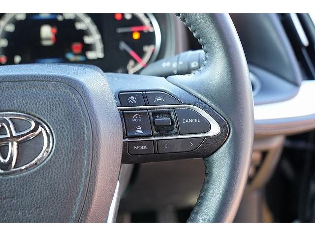 ノア Ｓ－Ｚ　両側パワスラ　衝突軽減ブレーキ　レーンアシスト　クリアランスソナー　純正ナビ　Ｂｌｕｅｔｏｏｔｈ　バックカメラ　フルセグ　アダプティブクルーズコントロール　純正アルミホイール　ビルトインＥＴＣ２．０（5枚目）