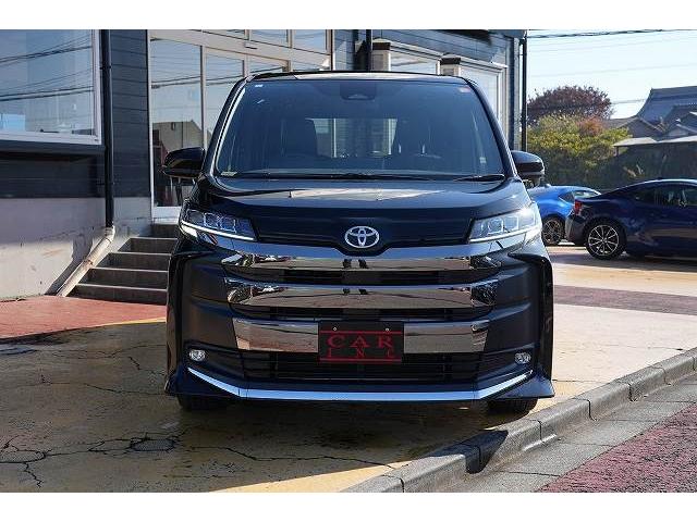 ノア Ｓ－Ｚ　両側パワスラ　衝突軽減ブレーキ　レーンアシスト　クリアランスソナー　純正ナビ　Ｂｌｕｅｔｏｏｔｈ　バックカメラ　フルセグ　アダプティブクルーズコントロール　純正アルミホイール　ビルトインＥＴＣ２．０（17枚目）