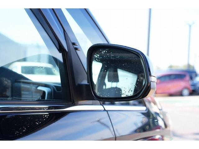 ノア Ｓ－Ｚ　両側パワスラ　衝突軽減ブレーキ　レーンアシスト　クリアランスソナー　純正ナビ　Ｂｌｕｅｔｏｏｔｈ　バックカメラ　フルセグ　アダプティブクルーズコントロール　純正アルミホイール　ビルトインＥＴＣ２．０（28枚目）