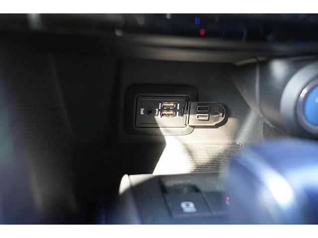 ハリアーハイブリッド Ｚ　レザーパッケージ　ＪＢＬサウンド　純正メモリー１２．３インチナビ　全方位カメラ　衝突軽減ブレーキ　レーンアシスト　ヘッドアップディスプレイ　クリアランスソナー　ブラインドスポット　Ｂｌｕｅｔｏｏｔｈ　フルセグ　ＥＴＣ（11枚目）