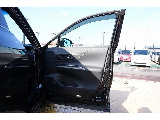 ハリアーハイブリッド Ｚ　レザーパッケージ　ＪＢＬサウンド　純正メモリー１２．３インチナビ　全方位カメラ　衝突軽減ブレーキ　レーンアシスト　ヘッドアップディスプレイ　クリアランスソナー　ブラインドスポット　Ｂｌｕｅｔｏｏｔｈ　フルセグ　ＥＴＣ（29枚目）