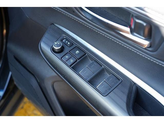 ハリアーハイブリッド Ｚ　レザーパッケージ　ＪＢＬサウンド　純正メモリー１２．３インチナビ　全方位カメラ　衝突軽減ブレーキ　レーンアシスト　ヘッドアップディスプレイ　クリアランスソナー　ブラインドスポット　Ｂｌｕｅｔｏｏｔｈ　フルセグ　ＥＴＣ（30枚目）