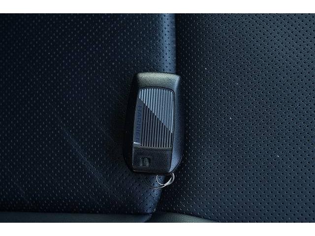 ハリアーハイブリッド Ｚ　レザーパッケージ　ＪＢＬサウンド　純正メモリー１２．３インチナビ　全方位カメラ　衝突軽減ブレーキ　レーンアシスト　ヘッドアップディスプレイ　クリアランスソナー　ブラインドスポット　Ｂｌｕｅｔｏｏｔｈ　フルセグ　ＥＴＣ（31枚目）