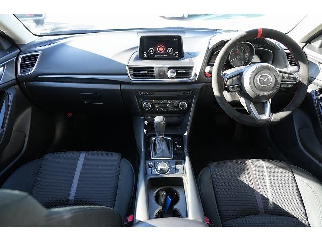 アクセラスポーツ ２２ＸＤ　プロアクティブ　衝突被害軽減ブレーキ　レーンアシスト　ヘッドアップディスプレイ　アダプティブクルーズコントロール　ブラインドスポット　オートハイビーム　社外アルミホイール　パワーシート　純正ナビ　前席ヒートシーター（2枚目）