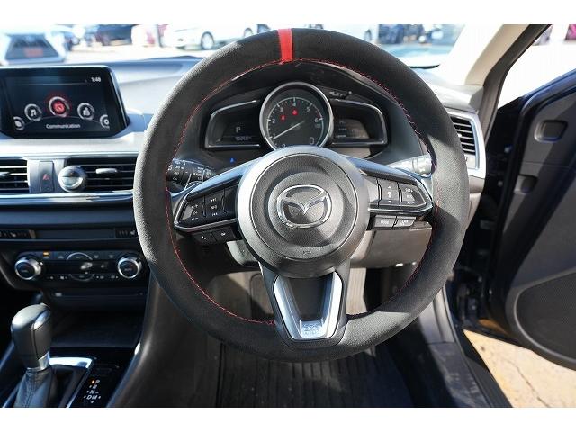 アクセラスポーツ ２２ＸＤ　プロアクティブ　衝突被害軽減ブレーキ　レーンアシスト　ヘッドアップディスプレイ　アダプティブクルーズコントロール　ブラインドスポット　オートハイビーム　社外アルミホイール　パワーシート　純正ナビ　前席ヒートシーター（3枚目）