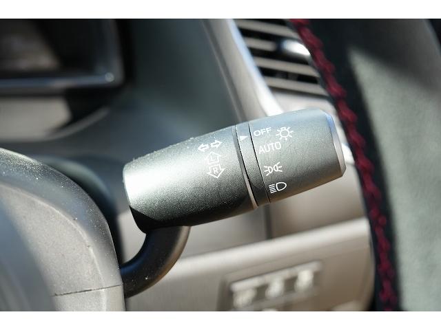 アクセラスポーツ ２２ＸＤ　プロアクティブ　衝突被害軽減ブレーキ　レーンアシスト　ヘッドアップディスプレイ　アダプティブクルーズコントロール　ブラインドスポット　オートハイビーム　社外アルミホイール　パワーシート　純正ナビ　前席ヒートシーター（6枚目）