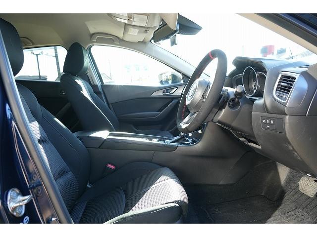 アクセラスポーツ ２２ＸＤ　プロアクティブ　衝突被害軽減ブレーキ　レーンアシスト　ヘッドアップディスプレイ　アダプティブクルーズコントロール　ブラインドスポット　オートハイビーム　社外アルミホイール　パワーシート　純正ナビ　前席ヒートシーター（35枚目）