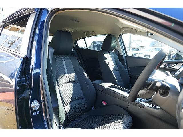 アクセラスポーツ ２２ＸＤ　プロアクティブ　衝突被害軽減ブレーキ　レーンアシスト　ヘッドアップディスプレイ　アダプティブクルーズコントロール　ブラインドスポット　オートハイビーム　社外アルミホイール　パワーシート　純正ナビ　前席ヒートシーター（36枚目）