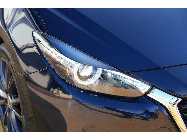 アクセラスポーツ ２２ＸＤ　プロアクティブ　衝突被害軽減ブレーキ　レーンアシスト　ヘッドアップディスプレイ　アダプティブクルーズコントロール　ブラインドスポット　オートハイビーム　社外アルミホイール　パワーシート　純正ナビ　前席ヒートシーター（48枚目）