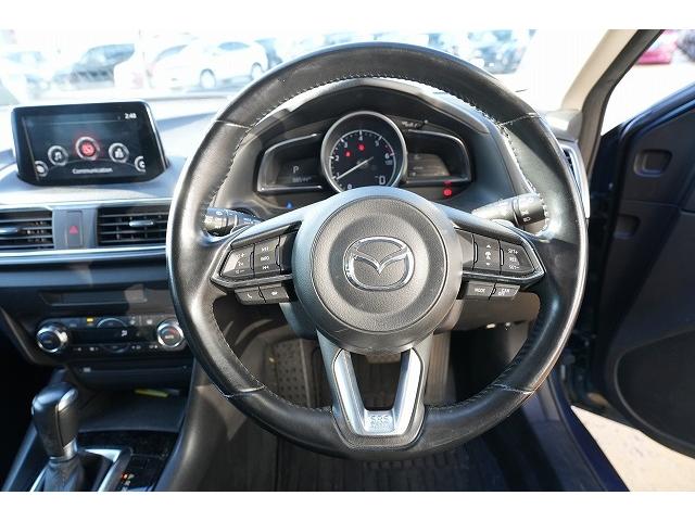 アクセラスポーツ １５ＸＤ　プロアクティブ　衝突軽減ブレーキ　レーンアシスト　ヘッドアップディスプレイ　アダプティプクルーズコントロール　ブレインドスポット　オートハイビーム　クリアランスソナー　Ｂｌｕｅｔｏｏｔｈ　バックカメラ　フルセグ（3枚目）