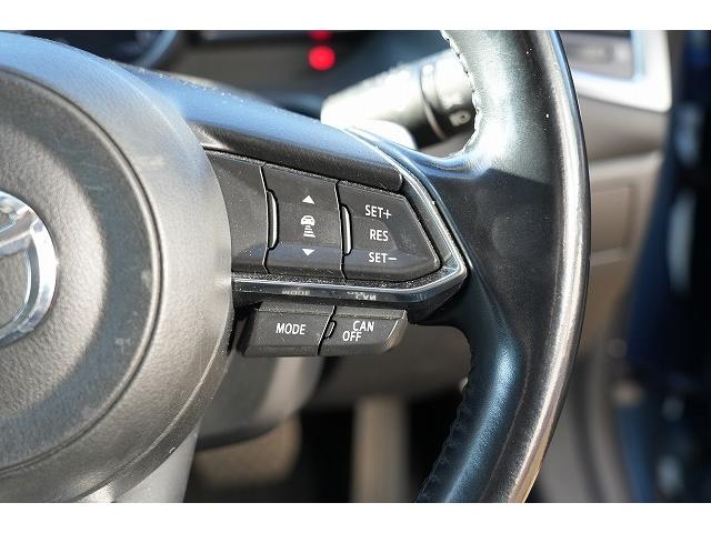 アクセラスポーツ １５ＸＤ　プロアクティブ　衝突軽減ブレーキ　レーンアシスト　ヘッドアップディスプレイ　アダプティプクルーズコントロール　ブレインドスポット　オートハイビーム　クリアランスソナー　Ｂｌｕｅｔｏｏｔｈ　バックカメラ　フルセグ（5枚目）