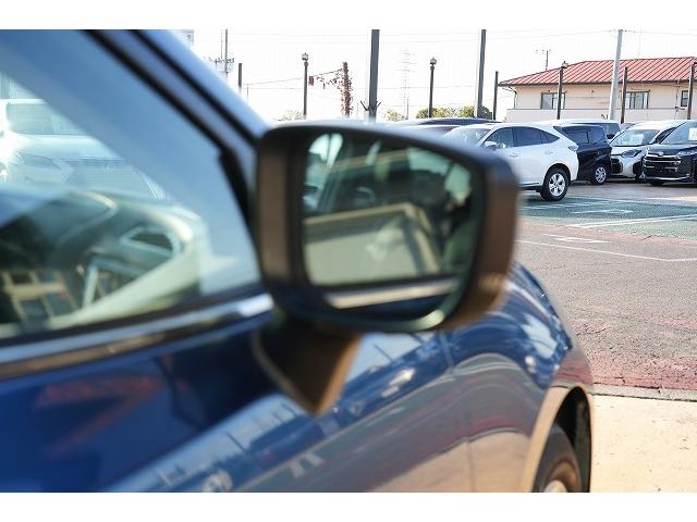 アクセラスポーツ １５ＸＤ　プロアクティブ　衝突軽減ブレーキ　レーンアシスト　ヘッドアップディスプレイ　アダプティプクルーズコントロール　ブレインドスポット　オートハイビーム　クリアランスソナー　Ｂｌｕｅｔｏｏｔｈ　バックカメラ　フルセグ（29枚目）