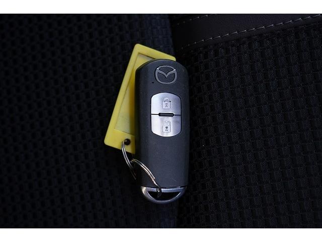 アクセラスポーツ １５ＸＤ　プロアクティブ　衝突軽減ブレーキ　レーンアシスト　ヘッドアップディスプレイ　アダプティプクルーズコントロール　ブレインドスポット　オートハイビーム　クリアランスソナー　Ｂｌｕｅｔｏｏｔｈ　バックカメラ　フルセグ（34枚目）