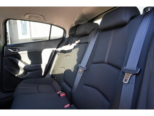 アクセラスポーツ １５ＸＤ　プロアクティブ　衝突軽減ブレーキ　レーンアシスト　ヘッドアップディスプレイ　アダプティプクルーズコントロール　ブレインドスポット　オートハイビーム　クリアランスソナー　Ｂｌｕｅｔｏｏｔｈ　バックカメラ　フルセグ（44枚目）