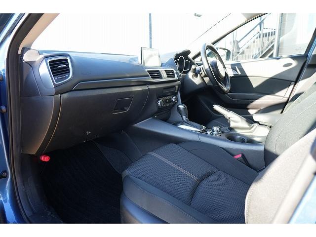 アクセラスポーツ １５ＸＤ　プロアクティブ　衝突軽減ブレーキ　レーンアシスト　ヘッドアップディスプレイ　アダプティプクルーズコントロール　ブレインドスポット　オートハイビーム　クリアランスソナー　Ｂｌｕｅｔｏｏｔｈ　バックカメラ　フルセグ（45枚目）