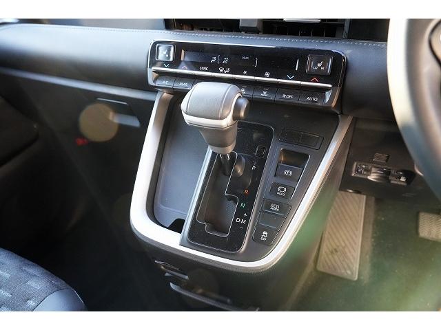 ヴォクシー S-Z ディスプレイオーディオナビ 衝突軽減ブレーキ レーンアシスト アダブティブクルーズコントロール クリアランスソナー 両側パワースライドドア フルセグ Bluetooth ビルトインETC2.0(11枚目)