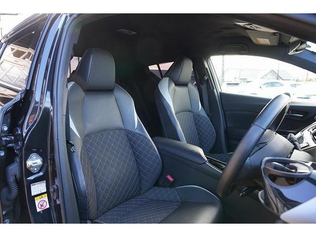 C-HR G モード ネロ TRDエアロ 社外マフラー ブラインドスポット クリアランスソナー レーンアシスト アクティブクルーズコントロール バックカメラ ヒートシーター ステアリングリモコン オートハイビーム フォグランプ(35枚目)