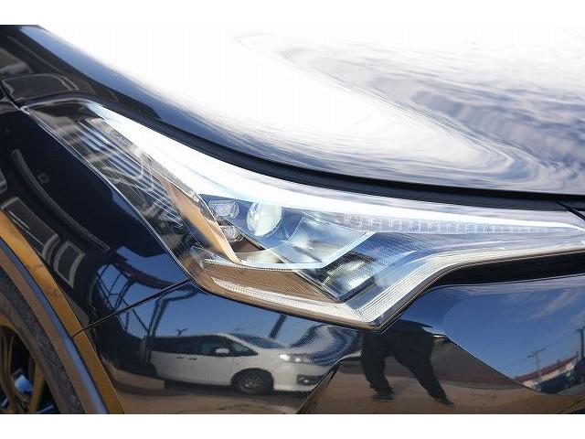 C-HR G モード ネロ TRDエアロ 社外マフラー ブラインドスポット クリアランスソナー レーンアシスト アクティブクルーズコントロール バックカメラ ヒートシーター ステアリングリモコン オートハイビーム フォグランプ(47枚目)