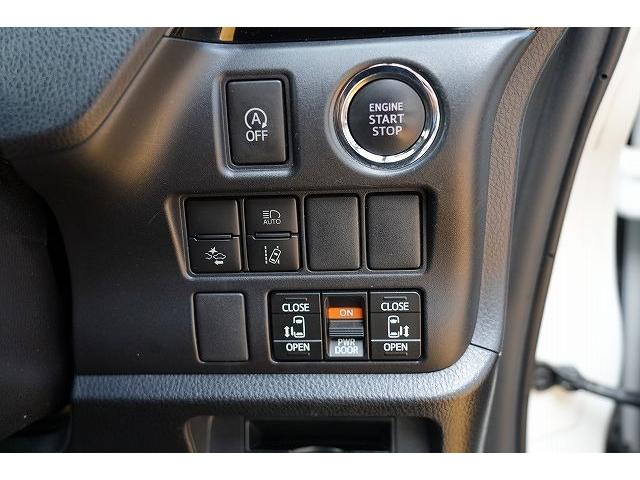 ノア Si ダブルバイビー 社外ナビ 社外フリップダウンモニター 両側電動パワースライドドア 衝突軽減 レーンアシスト フルセグ Bluetooth バックカメラ ETC オートクルーズコントロール オートLEDヘッドライト(9枚目)