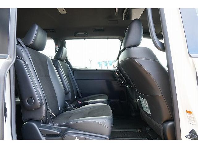 ノア Si ダブルバイビー 社外ナビ 社外フリップダウンモニター 両側電動パワースライドドア 衝突軽減 レーンアシスト フルセグ Bluetooth バックカメラ ETC オートクルーズコントロール オートLEDヘッドライト(38枚目)