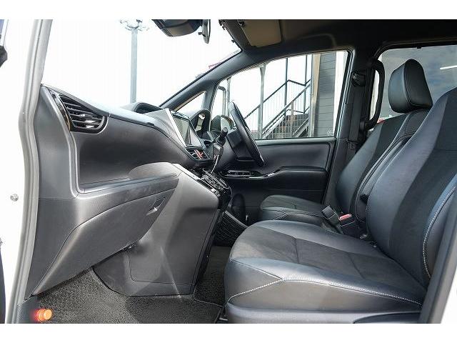 ノア Si ダブルバイビー 社外ナビ 社外フリップダウンモニター 両側電動パワースライドドア 衝突軽減 レーンアシスト フルセグ Bluetooth バックカメラ ETC オートクルーズコントロール オートLEDヘッドライト(45枚目)