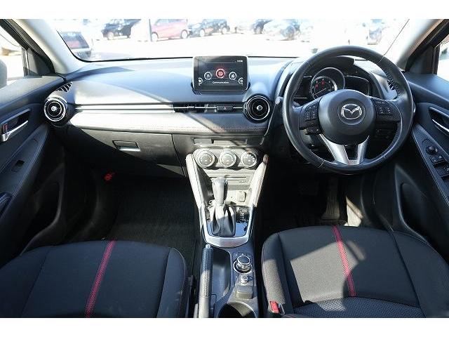 デミオ ＸＤツーリング　純正ＳＤナビ　フルセグ　衝突軽減ブレーキ　レーンアシスト　ヘッドアップディスプレイ　ブラインドスポット　Ｂｌｕｅｔｏｏｔｈ　バックカメラ　オートクルーズコントロール　ビルトインＥＴＣ（2枚目）