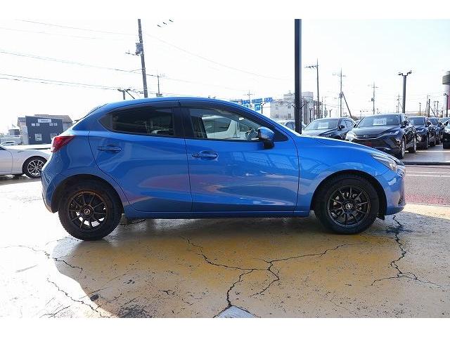 デミオ ＸＤツーリング　純正ＳＤナビ　フルセグ　衝突軽減ブレーキ　レーンアシスト　ヘッドアップディスプレイ　ブラインドスポット　Ｂｌｕｅｔｏｏｔｈ　バックカメラ　オートクルーズコントロール　ビルトインＥＴＣ（23枚目）