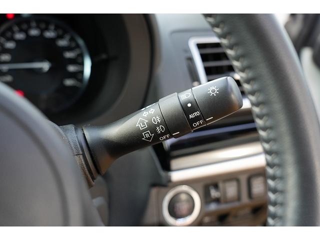 フォレスター Ｓ－リミテッド　衝突軽減ブレーキ　レーンアシスト　アダプティブクルーズコントロール　ブラインドスポット　純正ナビ　Ｂｌｕｅｔｏｏｔｈ　バックカメラ　フルセグ　純正アルミホイール　ビルトインＥＴＣ　パワーバックドア（5枚目）