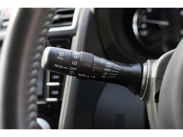 フォレスター Ｓ－リミテッド　衝突軽減ブレーキ　レーンアシスト　アダプティブクルーズコントロール　ブラインドスポット　純正ナビ　Ｂｌｕｅｔｏｏｔｈ　バックカメラ　フルセグ　純正アルミホイール　ビルトインＥＴＣ　パワーバックドア（6枚目）