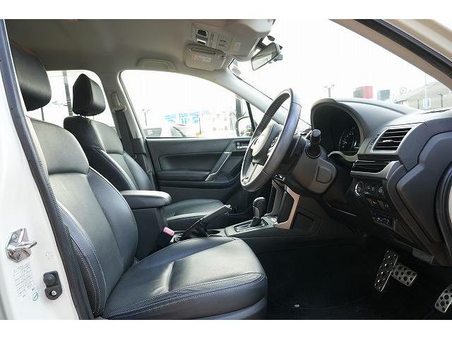 フォレスター Ｓ－リミテッド　衝突軽減ブレーキ　レーンアシスト　アダプティブクルーズコントロール　ブラインドスポット　純正ナビ　Ｂｌｕｅｔｏｏｔｈ　バックカメラ　フルセグ　純正アルミホイール　ビルトインＥＴＣ　パワーバックドア（31枚目）