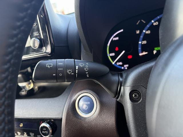 ヤリスクロス ハイブリッドＺ　クリアランスソナー　ブラインドスポット　レーンアシスト　オートハイビーム　アクティブクルーズコントロール　ステアリングリモコン　ステアリングヒーター　衝突被害軽減ブレーキ　Ｂｌｕｅｔｏｏｔｈ　ＵＳＢ（6枚目）