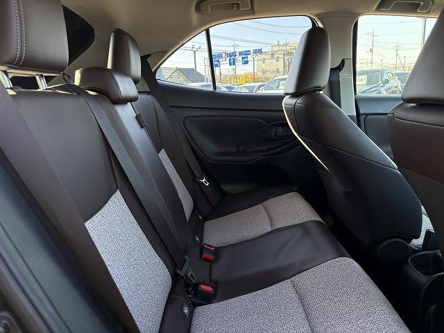 ヤリスクロス ハイブリッドＺ　クリアランスソナー　ブラインドスポット　レーンアシスト　オートハイビーム　アクティブクルーズコントロール　ステアリングリモコン　ステアリングヒーター　衝突被害軽減ブレーキ　Ｂｌｕｅｔｏｏｔｈ　ＵＳＢ（28枚目）