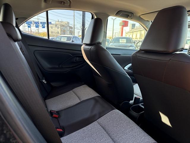 ヤリスクロス ハイブリッドＺ　クリアランスソナー　ブラインドスポット　レーンアシスト　オートハイビーム　アクティブクルーズコントロール　ステアリングリモコン　ステアリングヒーター　衝突被害軽減ブレーキ　Ｂｌｕｅｔｏｏｔｈ　ＵＳＢ（29枚目）