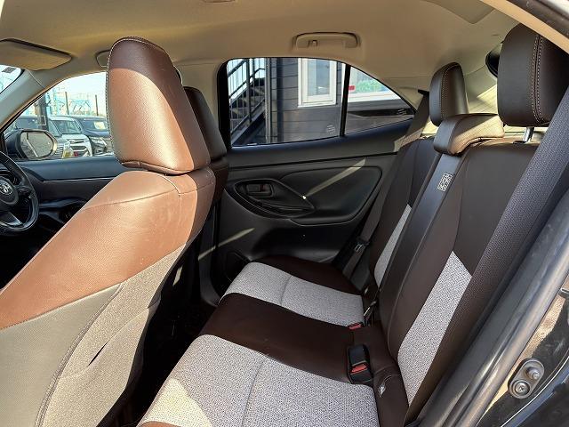 ヤリスクロス ハイブリッドＺ　クリアランスソナー　ブラインドスポット　レーンアシスト　オートハイビーム　アクティブクルーズコントロール　ステアリングリモコン　ステアリングヒーター　衝突被害軽減ブレーキ　Ｂｌｕｅｔｏｏｔｈ　ＵＳＢ（31枚目）