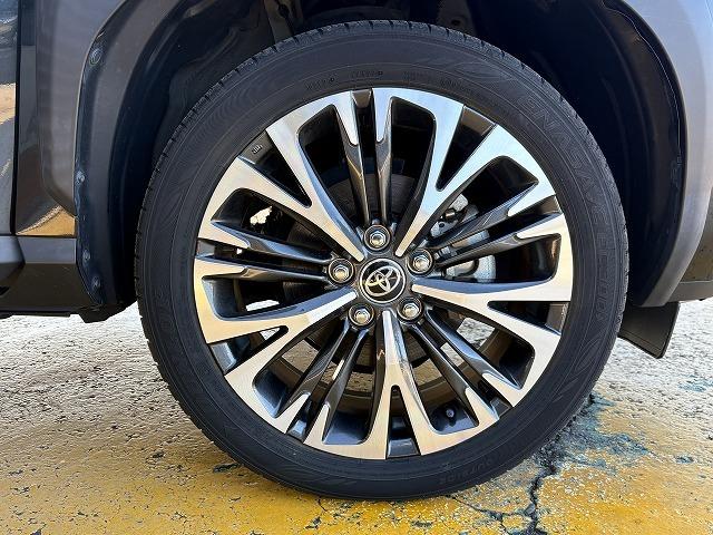 ヤリスクロス ハイブリッドＺ　クリアランスソナー　ブラインドスポット　レーンアシスト　オートハイビーム　アクティブクルーズコントロール　ステアリングリモコン　ステアリングヒーター　衝突被害軽減ブレーキ　Ｂｌｕｅｔｏｏｔｈ　ＵＳＢ（41枚目）