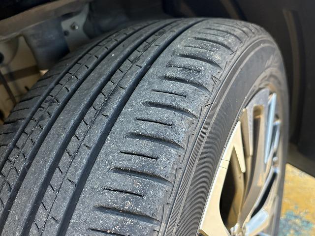 ヤリスクロス ハイブリッドＺ　クリアランスソナー　ブラインドスポット　レーンアシスト　オートハイビーム　アクティブクルーズコントロール　ステアリングリモコン　ステアリングヒーター　衝突被害軽減ブレーキ　Ｂｌｕｅｔｏｏｔｈ　ＵＳＢ（43枚目）