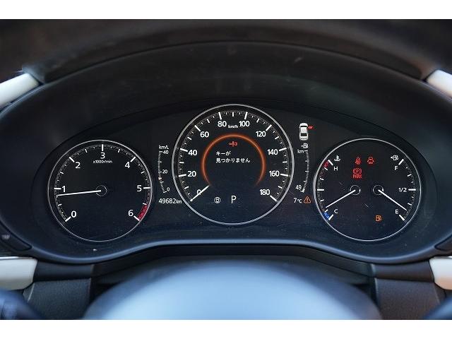 ＭＡＺＤＡ３セダン ＸＤ　１００周年特別記念車　１００周年特別記念車　ブレーキサポート　レーンアシスト　ヘッドアップディスプレイ　クリアランスソナー　ブラインドスポット　純正ナビ　全方位カメラ　フルセグ　Ｂｌｕｅｔｏｏｔｈ　ＢＯＳＥサウンド（6枚目）