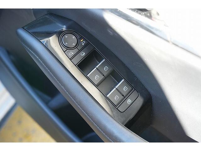 ＭＡＺＤＡ３セダン ＸＤ　１００周年特別記念車　１００周年特別記念車　ブレーキサポート　レーンアシスト　ヘッドアップディスプレイ　クリアランスソナー　ブラインドスポット　純正ナビ　全方位カメラ　フルセグ　Ｂｌｕｅｔｏｏｔｈ　ＢＯＳＥサウンド（32枚目）