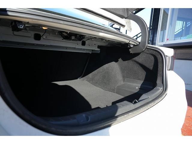 ＭＡＺＤＡ３セダン ＸＤ　１００周年特別記念車　１００周年特別記念車　ブレーキサポート　レーンアシスト　ヘッドアップディスプレイ　クリアランスソナー　ブラインドスポット　純正ナビ　全方位カメラ　フルセグ　Ｂｌｕｅｔｏｏｔｈ　ＢＯＳＥサウンド（39枚目）